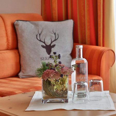 Noldis Hotel Зерфаус Екстериор снимка